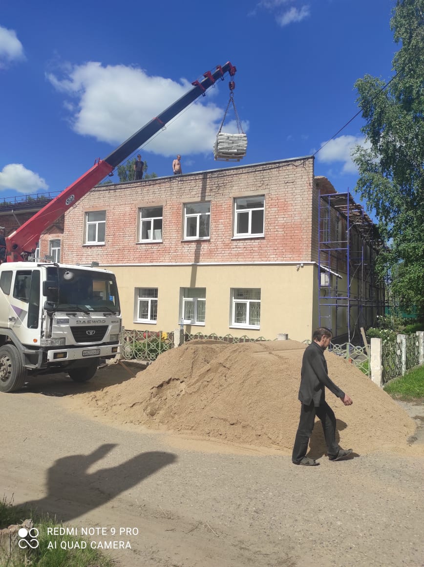 В здании Детской музыкальной школы г. Приволжск, в рамках национального  проекта «Культура», продолжаются ремонтные работы.