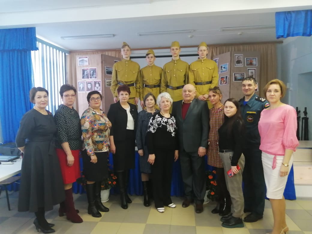 В средней школе г.Плес прошло мероприятие, посвященное памяти Героя  Советского Союза Михаила Корнилова, имя которого носит данная школа.